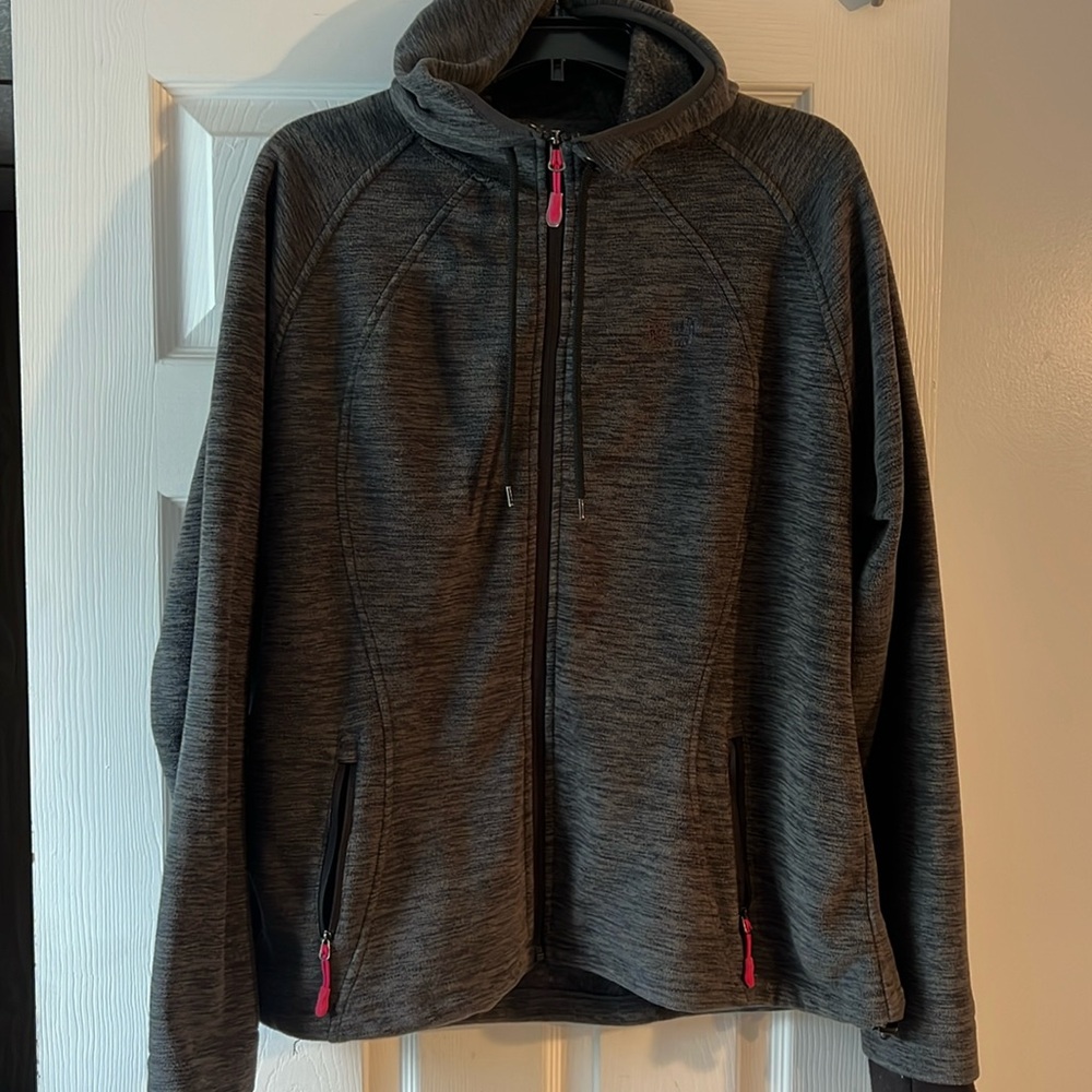 XL women’s Everlast zip up hoodie with zip up pockets